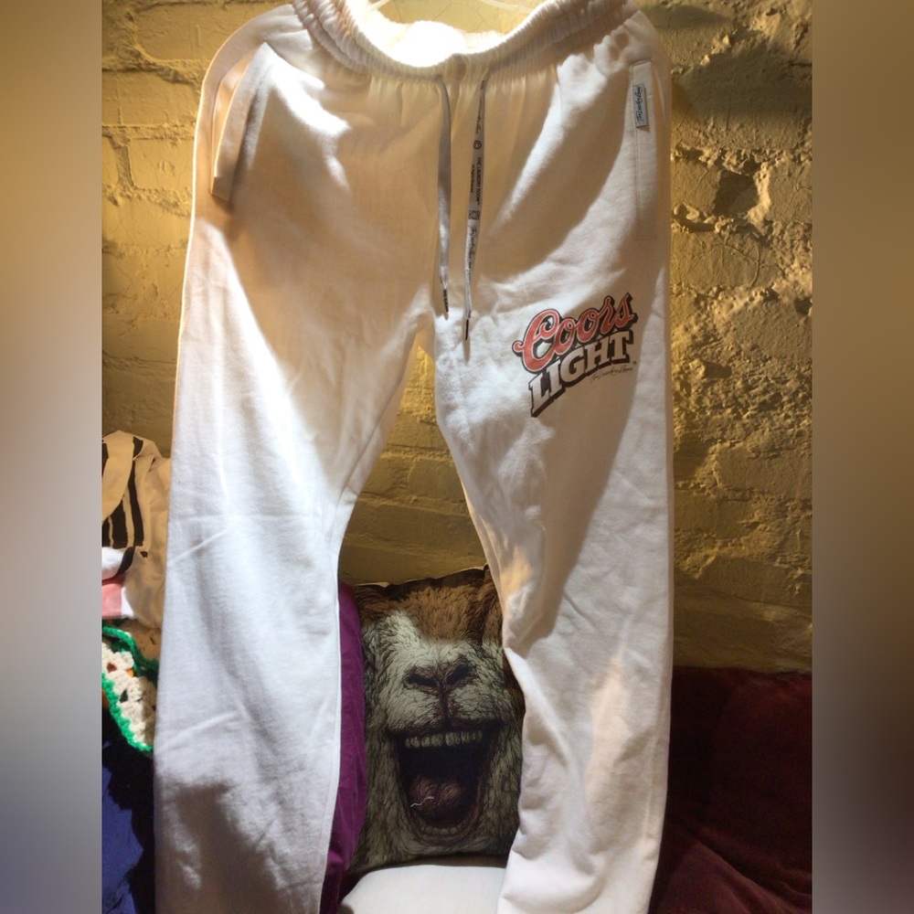 NEW! The Laundry Room Coors Light  White Sweatpants